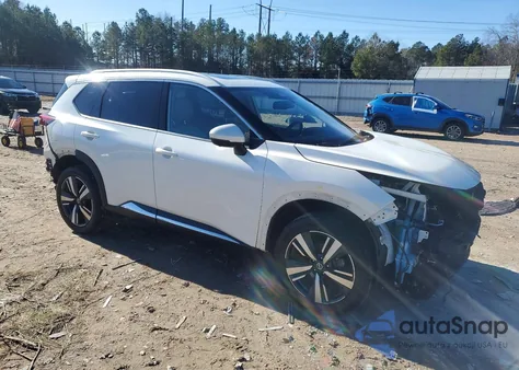 2021 Nissan Rogue Platinum z USA, uszkodzony, nr VIN JN8AT3DD6MW310073